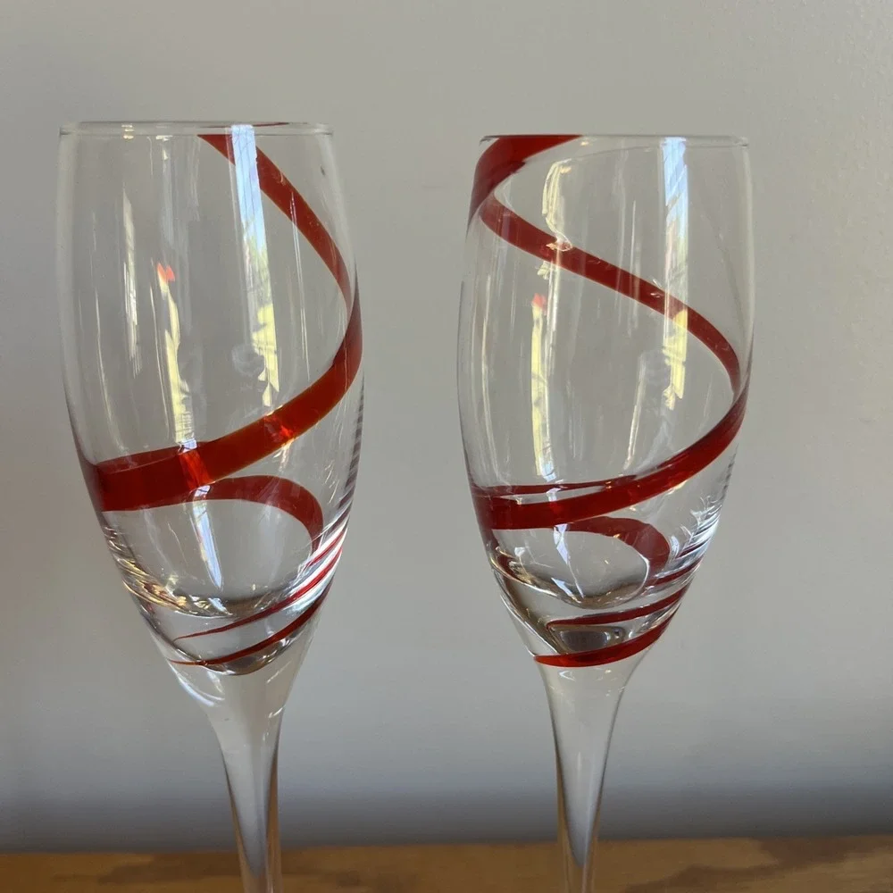 PIER 1 RED SWIRLINE CHAMPAGNE FLUTE GLASS (SET OF TWO) Long Stem 10